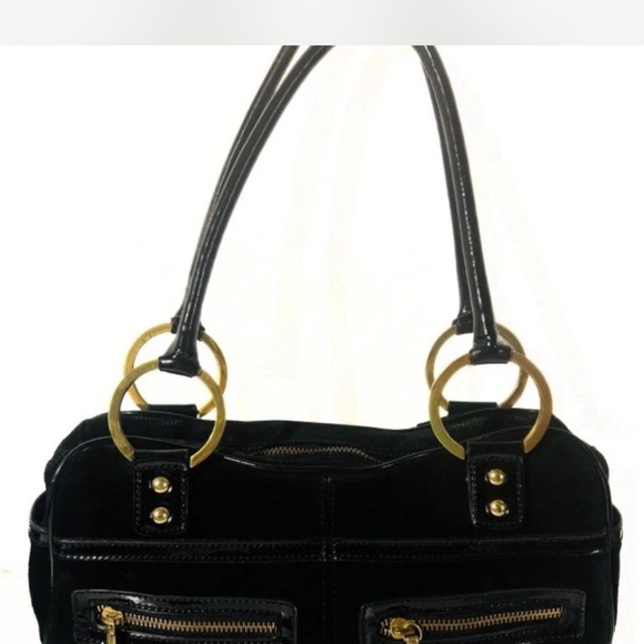 Charles David Black Shoulder Bag with Gold Details - Picture 3 of 8